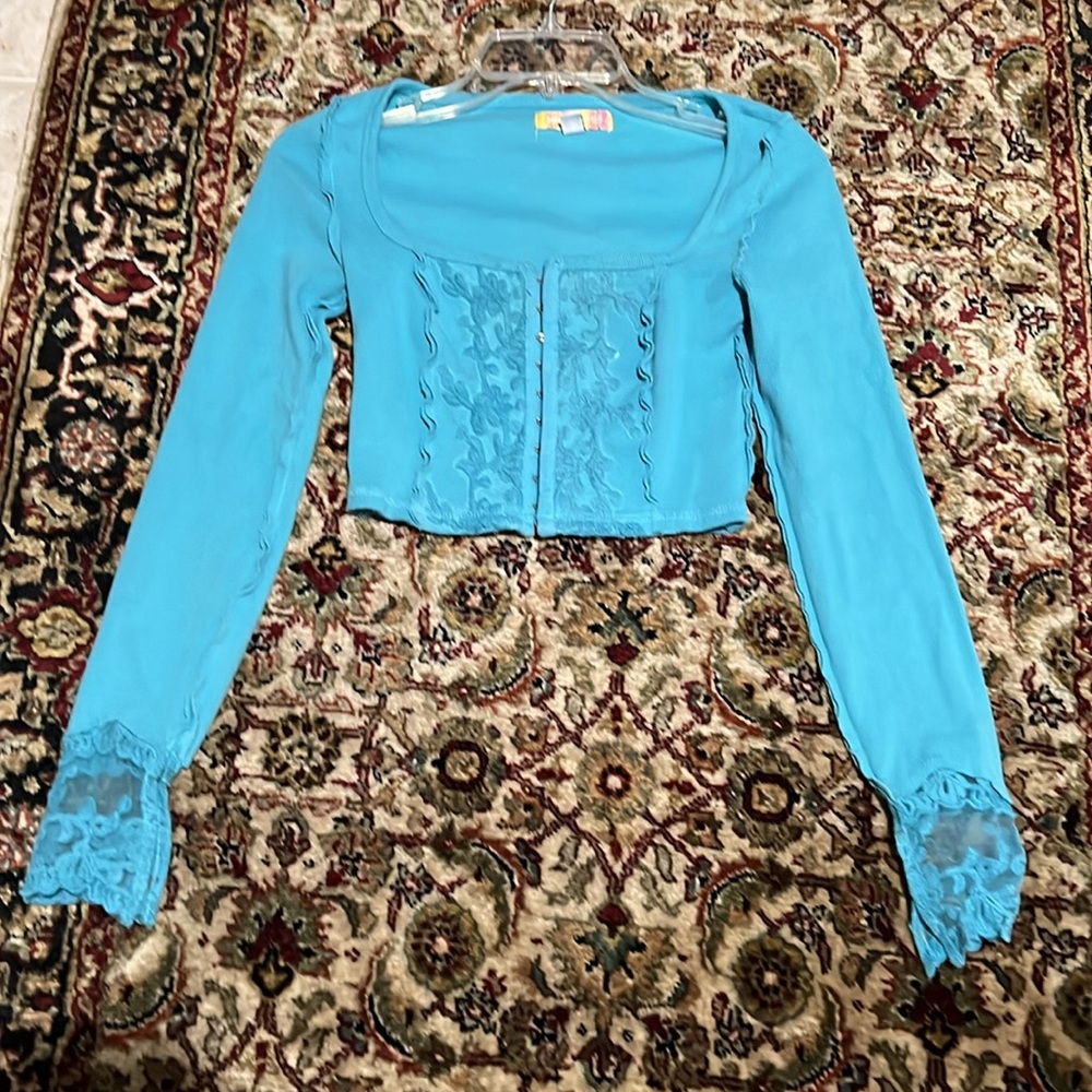 Urban Outfitters Teal Lace Sleeve Crop Top Size Small